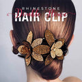 Haarspange mit doppelter Blume und Strasssteinen