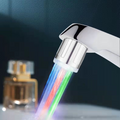 Temperaturgesteuerte Wasserhähne mit Farbwechsel