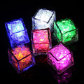 LED-Eiswürfel-Badespielzeug (12 Stück)