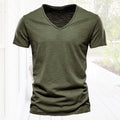 Schlichtes T-Shirt aus Slub-Baumwolle mit V-Ausschnitt