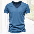 Schlichtes T-Shirt aus Slub-Baumwolle mit V-Ausschnitt