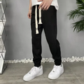 Lockere Hose aus Eisseide
