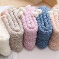 Warme Socken aus Lammwolle