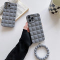 Mattetetierte Perlenarmbandhülle für das iPhone