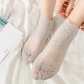 Neue Damenmode-Spitzensocken