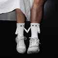 Hand-in-Hand-Socken mit magnetischen Händen