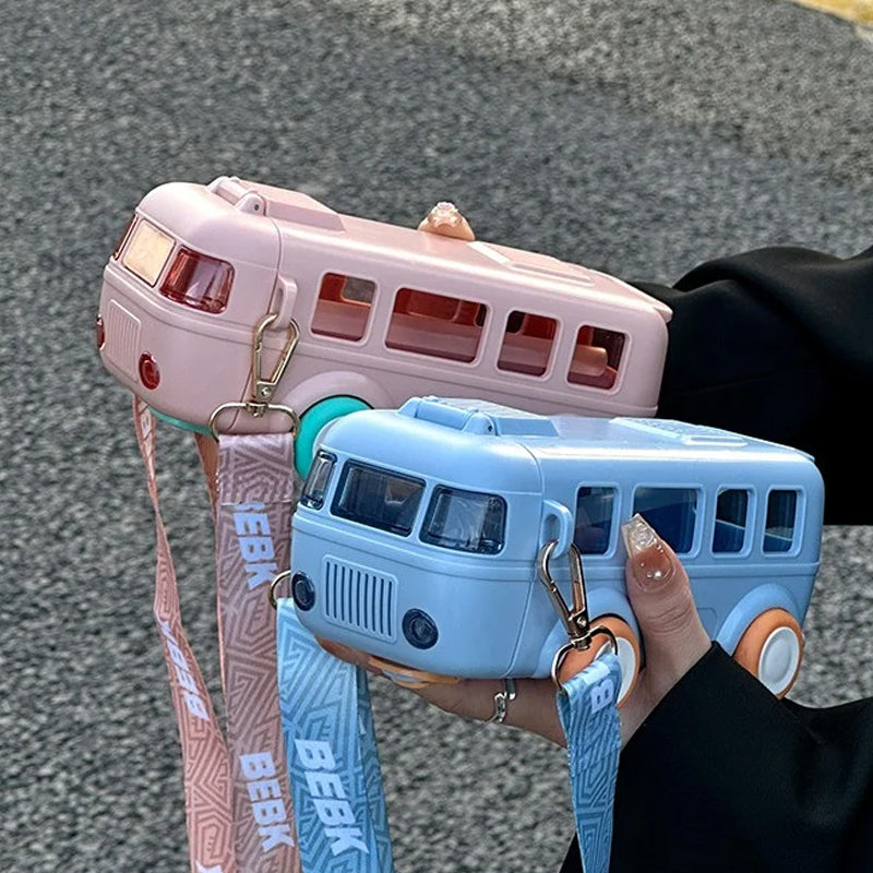 Tragbarer Wasserbecher in Busform Zweitbild