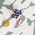 Entzückende Anstecknadel mit amerikanischem Kreuz