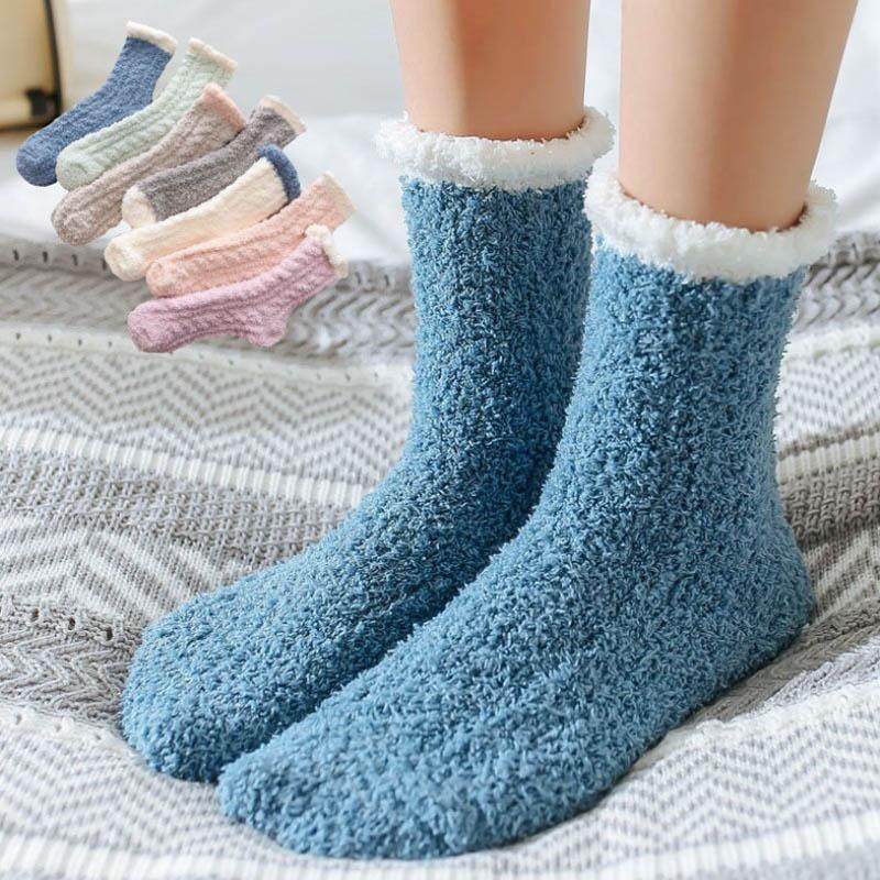 Warme Socken aus Lammwolle