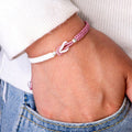 Verbundenes handgefertigtes geflochtenes Armband
