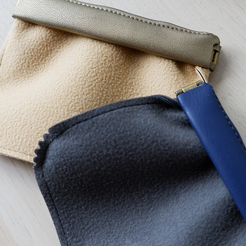 Praktische Mini-Schutztasche Zweitbild