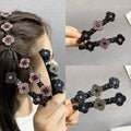 Seitliche Haarspange mit drei Blumen