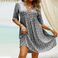 Bedrucktes mittelhohes Kleid