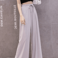 Damenhose aus Eisseide mit weitem Bein