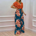 Set aus einfarbigem Hemd und lockerer Hose mit Blumenmuster