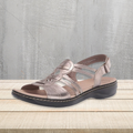 Orthopädische flache Sandalen für Damen