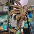 Schrecklicher Facehugger-Handyhalter