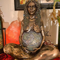 Statue der Göttin Mutter Erde
