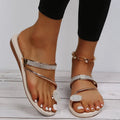 Sommerliche glänzende Strass-Sandalen