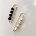 Ausgefallene Sicherheitsnadel-Brosche mit Strass und Perlen