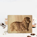 Ausstecher mit Holzmuster