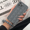 Mattetetierte Perlenarmbandhülle für das iPhone