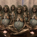 Statue der Göttin Mutter Erde