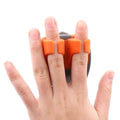 Fingerschäler mit scharfer Klinge