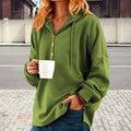Kapuzenpullover mit Knöpfen