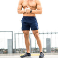 Einfarbige Sportshorts für Herren mit Monogramm