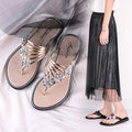 Zehensteg-Flip-Flops mit Blumenmuster und Cutout