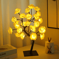 Tischleuchte mit Rosenblüten-Baum