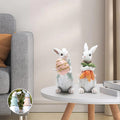 Handgefertigte Osterhasenfiguren